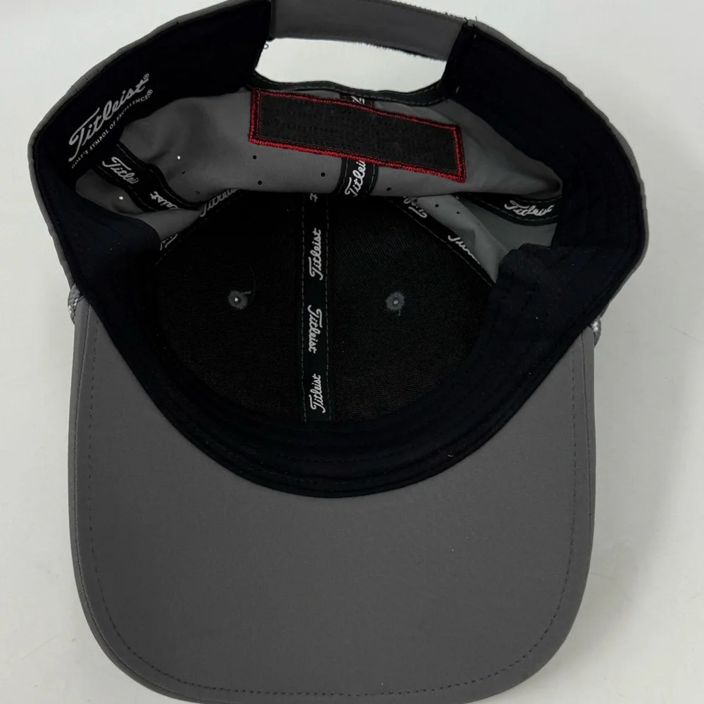 Titleist Golf Tour Breezer FJ ProV1 Adjustable Hat in Charcoal Grey w White NWOT
